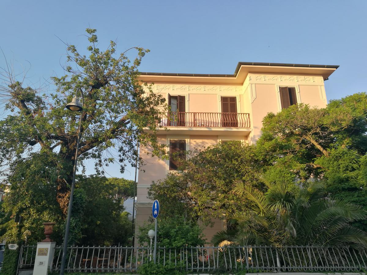 Villa La Fonte Marina di Pietrasanta Luaran gambar
